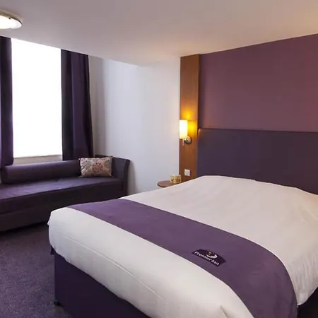 Premier Hotel