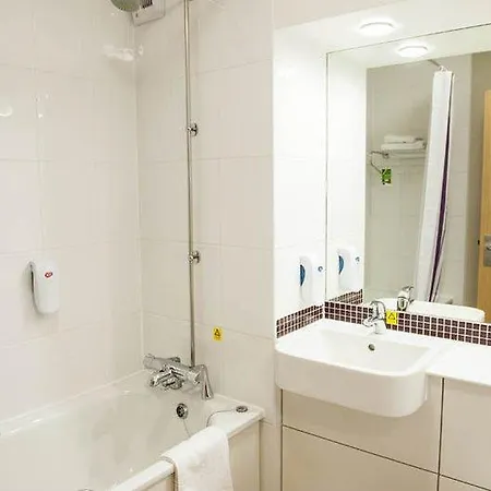 Premier Hotel
